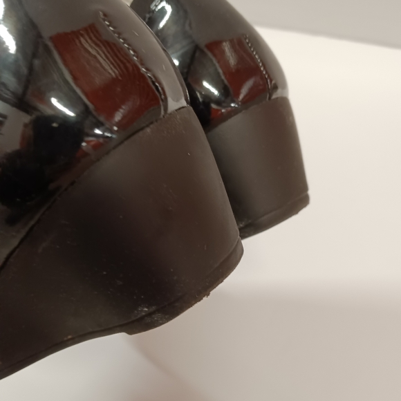 Anne Klein AK7 Stefania Patent Leather Wedges Size 8 - Picture 10 of 11